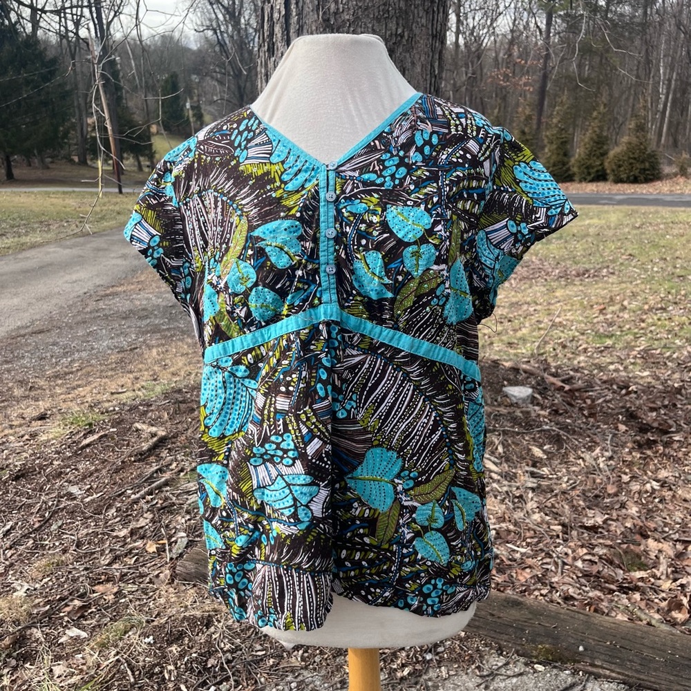 CATO ASSORTED LEAF PATTERN WOMENS XL TOP